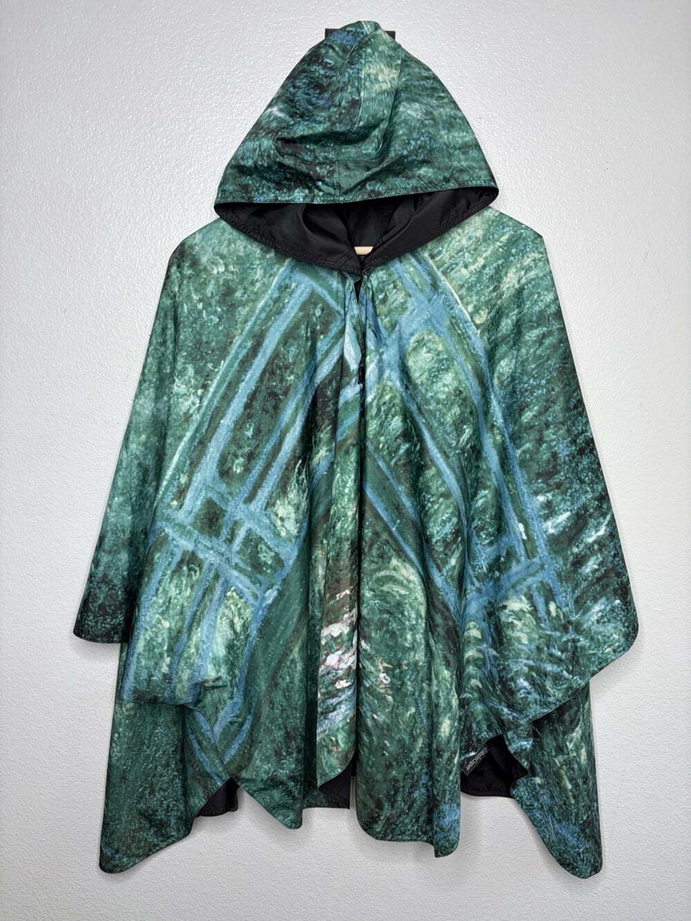 Rain Caper Claude Monet Water Lilies Japanese Bridge Reversible Waterproof  OSFM